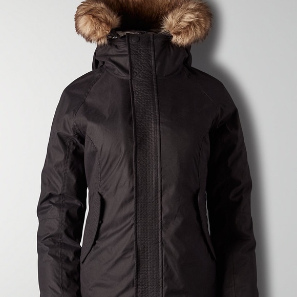 XS Black Vail Parka from Aritzia - Picture 1 of 2